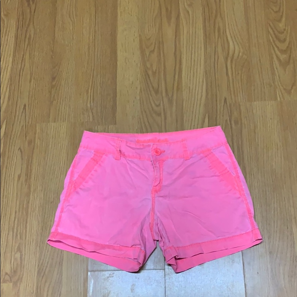 Light pink mausices shorts